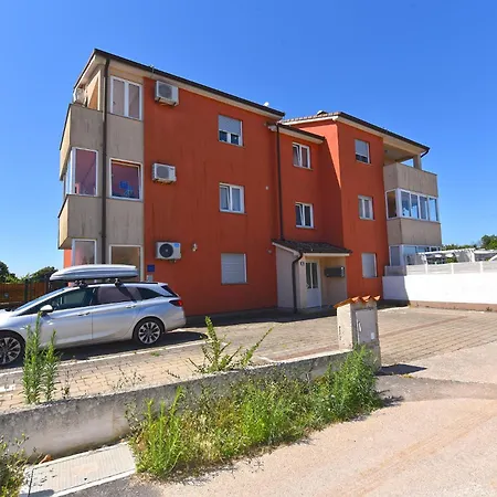 Katica 2349 * Šišan